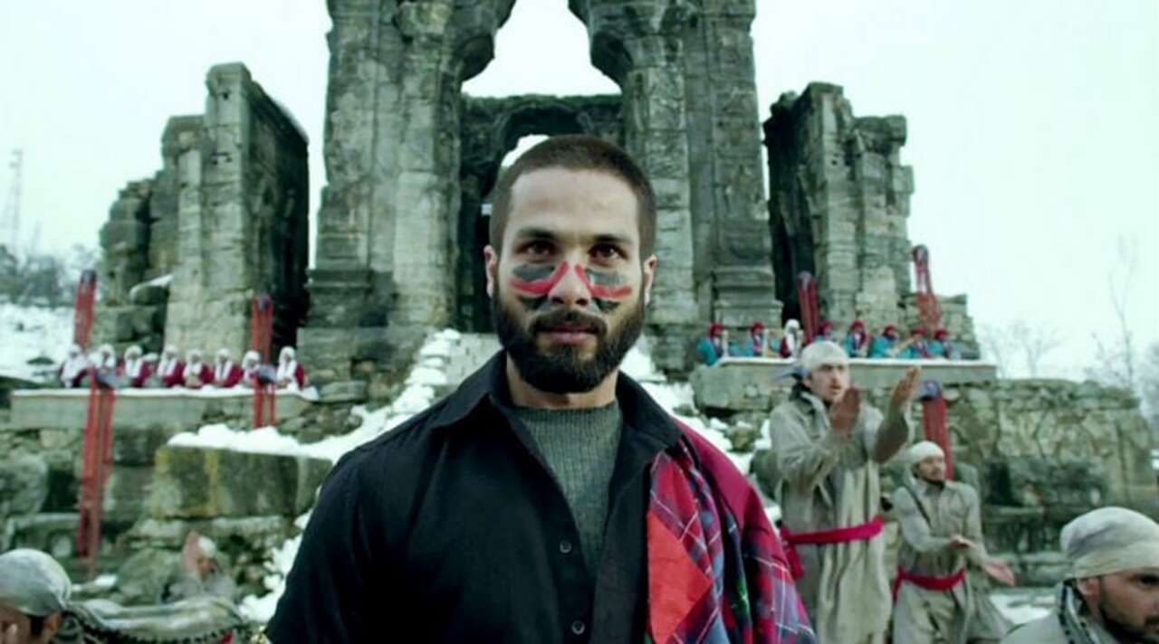 Bismil - Haider
Bismil stands as one of Vishal Bhardwaj’s most audacious musical achievements a song that fuses Kashmiri folk, Shakespearean tragedy, and political subtext into a breathtaking narrative piece. Performed as a theatrical confession, the track uses traditional rhythms and poetic lyrics to unravel betrayal, grief, and suppressed rage. Every note carries cultural weight, every movement feels steeped in local tradition